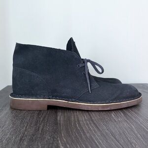 Men’s Clarks Bushacre Navy Suede Ankle Chukka Boot Size US 10.5